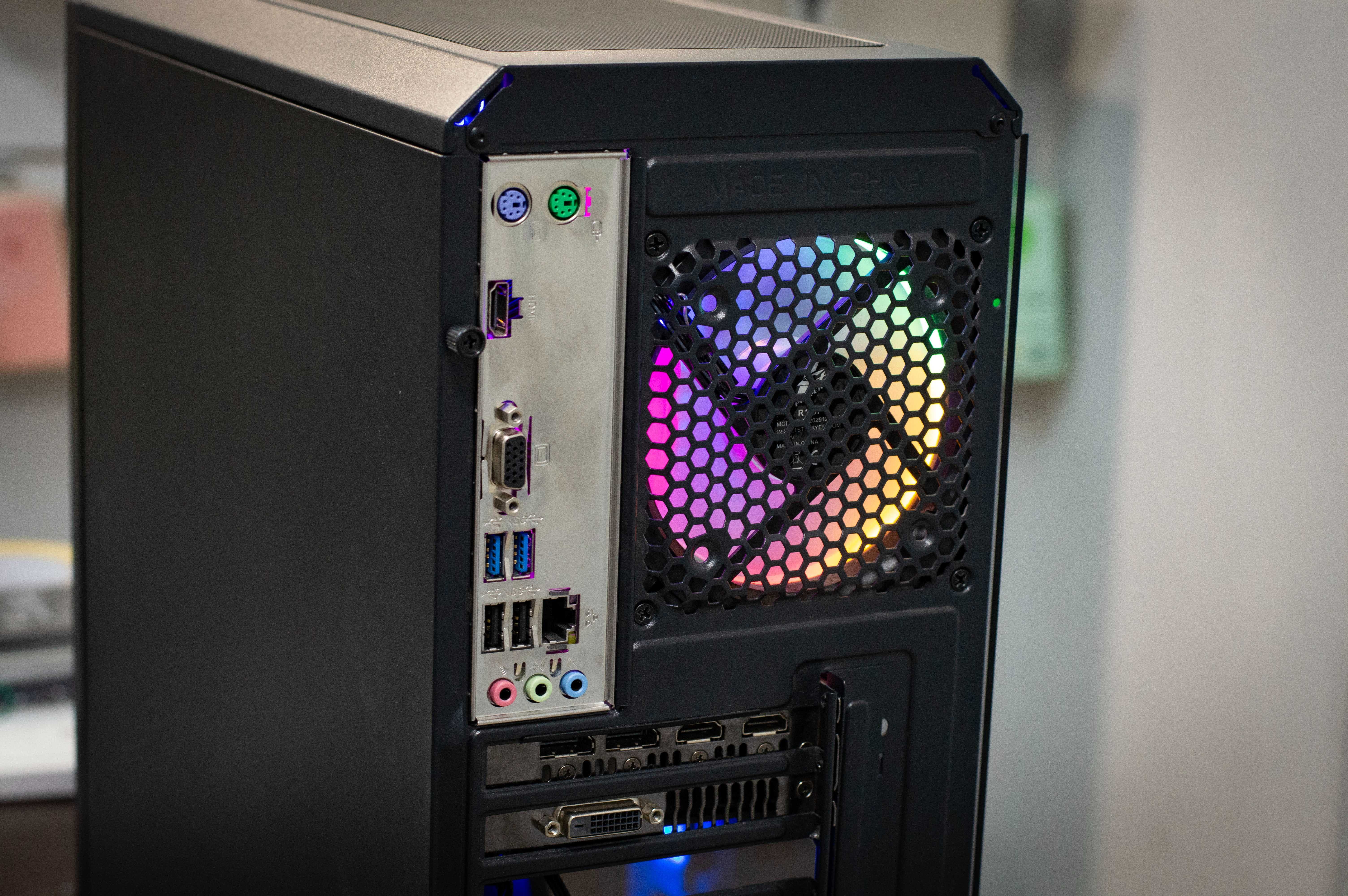 Бодрый игровой ПК на RX580 8gb + Athlon X4 870k 4-cores