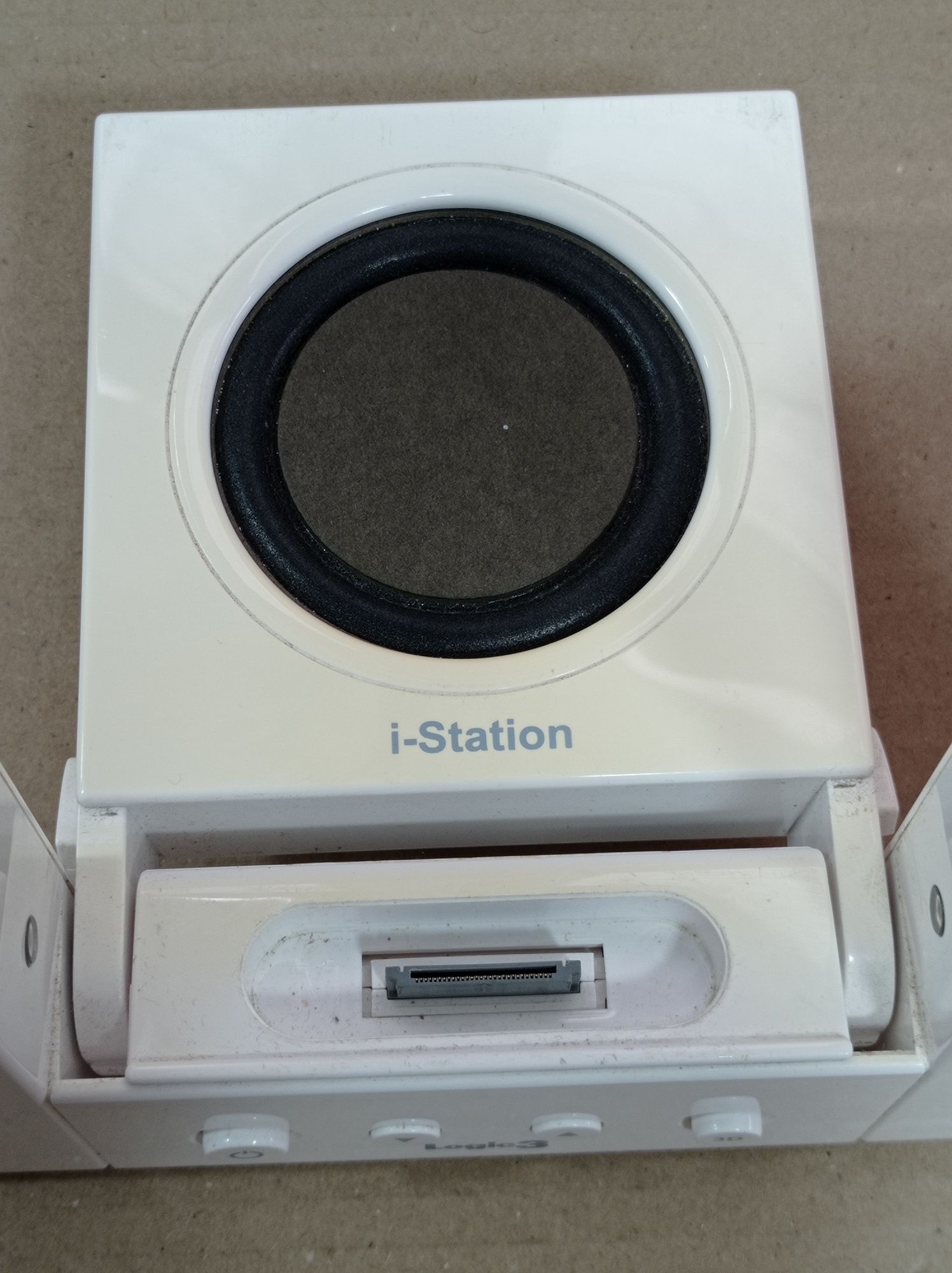 Мини колонка Logic3 i-Station док-станция для Apple iPod