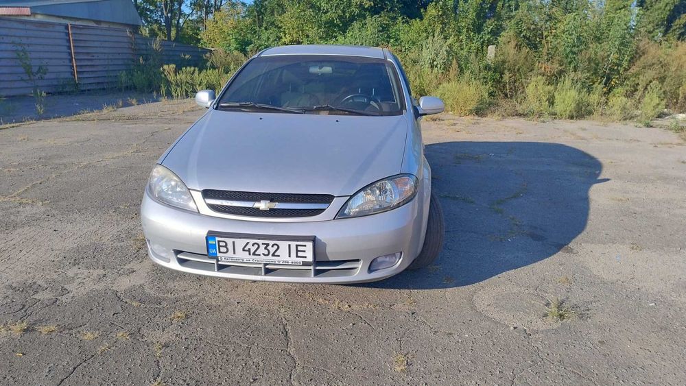 Продам Chevrolet Lacetti 2010