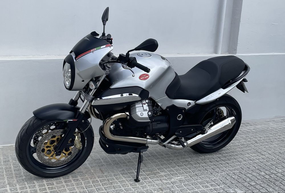 Vendo, Moto Guzzi  1200 Sport em excelente estado