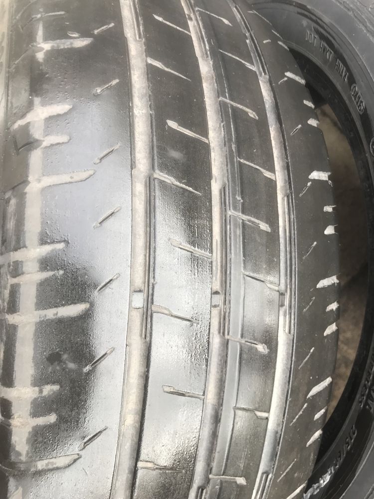 2 szt.para opony letnie 16r.6 mm 215/60R17C Continental VanContact 200