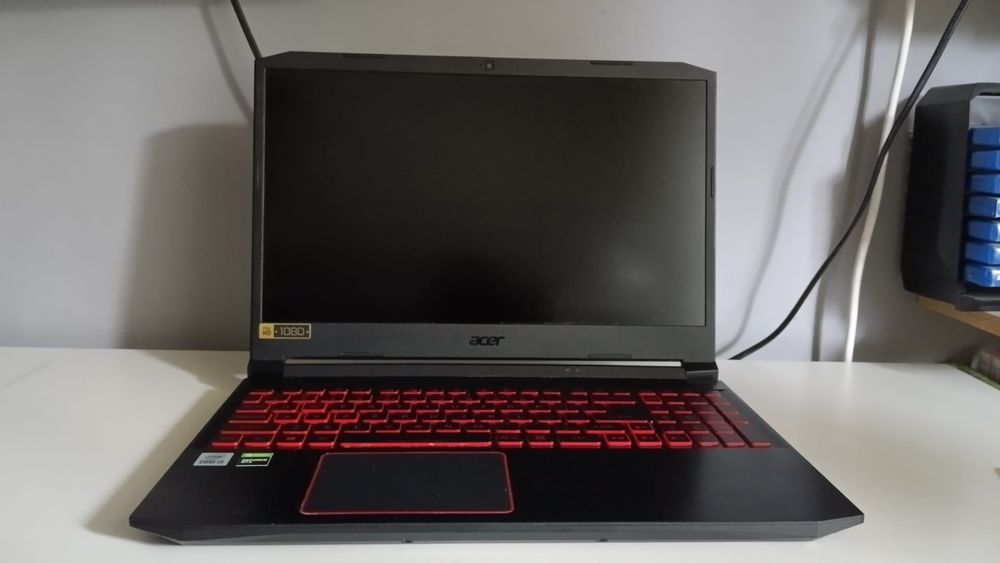 Acer Nitro 5  i5 / GTX 1650 / 8GB / 512GB SSD / Windows