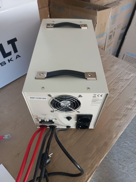 Джерело безперебійного живлення SINUS PRO-2000E 1250/2000W VOLT