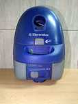 Odkurzacz workowy Electrolux Clario Z7520 moc 1800W