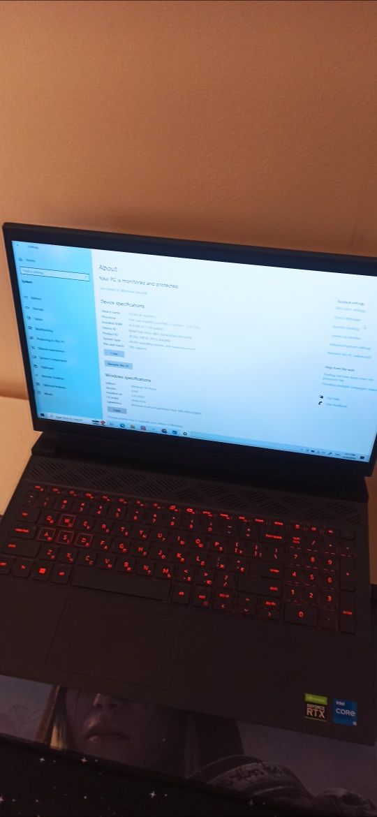 Ігровий ноутбук Dell G15 5520