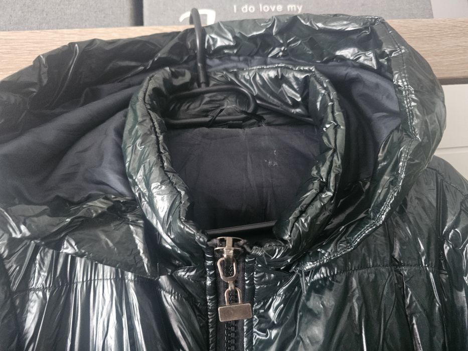 Kurtka damska lakierowana