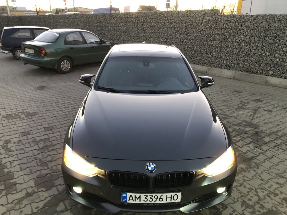 BMW 328i F30(FL)