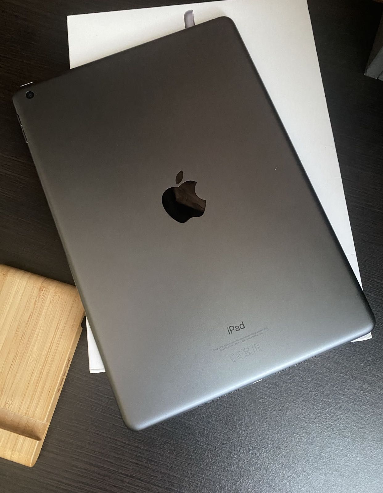 Ipad 9 gen 64gb + logitech combo