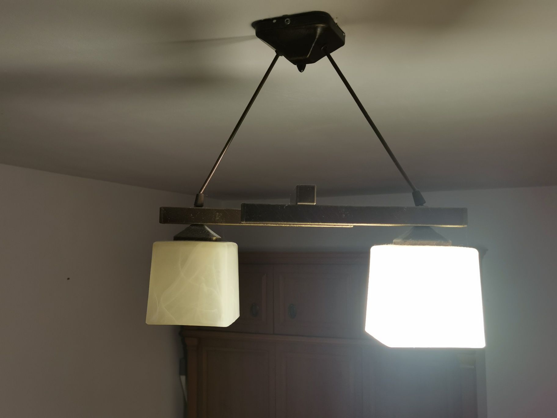 Lampa wisząca, żyrandol, kinkiet