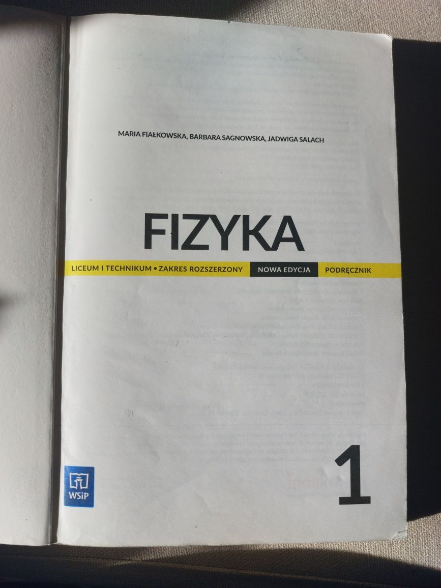 Fizyka 1 zakres rozszerzony
