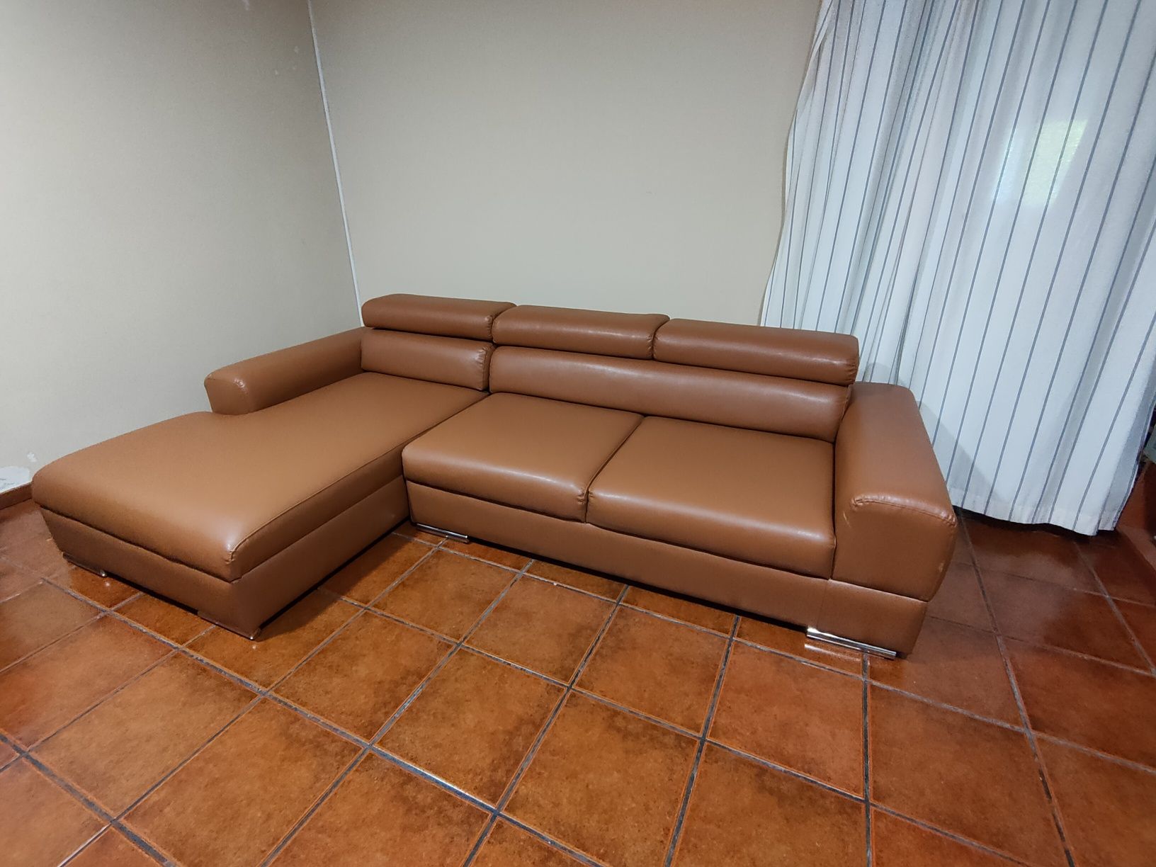 Sofá Chaise Lounge Castanho Como Novo