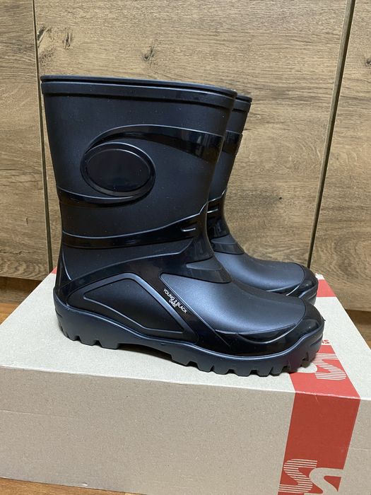 Гумові чоботи  36 розмір