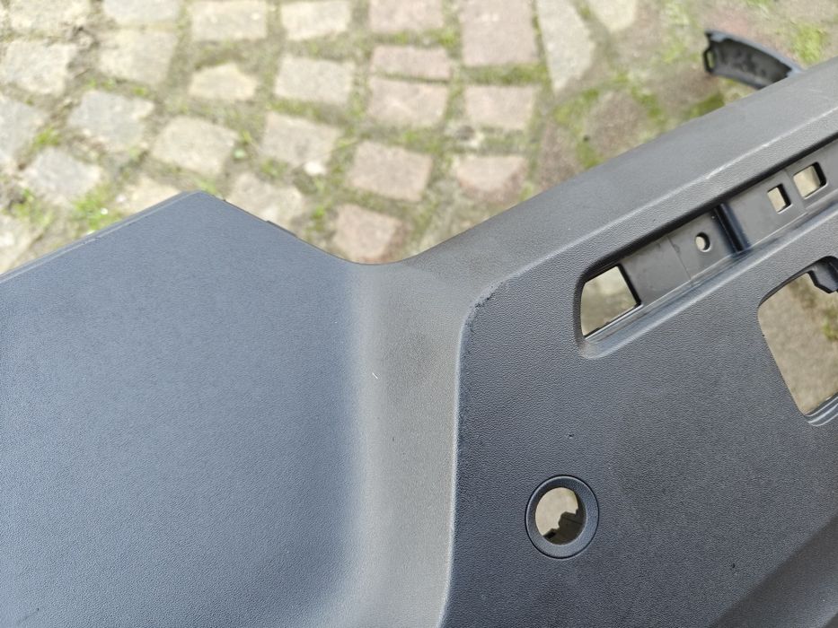 В наявності правий лівий задній бампер Volvo XC40 EX40 RECHARGE оригін