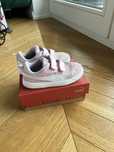 Buty sportowe Puma Courtflex v2 mesh rozm 26