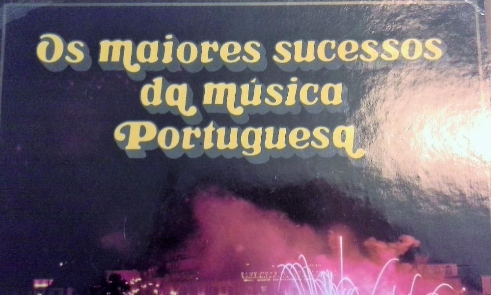 Caixa de discos vinil de musica portuguesa dos anos 40 até 70