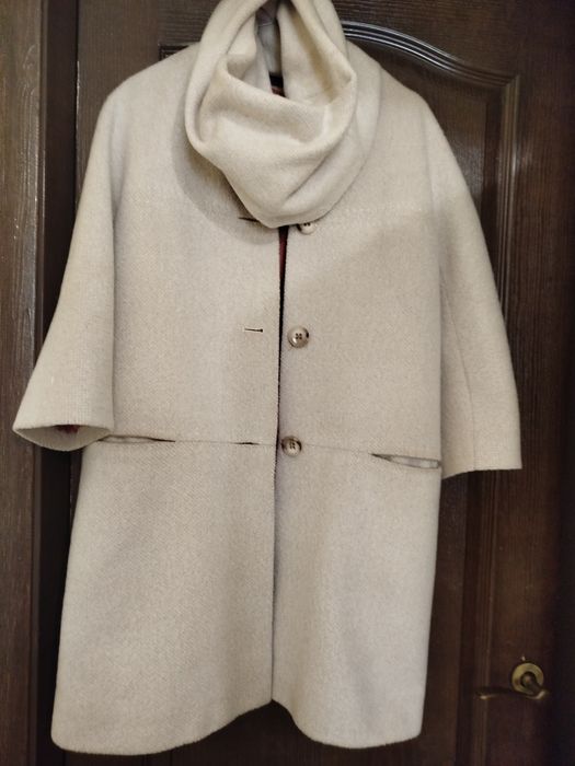 Пальто осіннє,у складі вовна,s-xs
