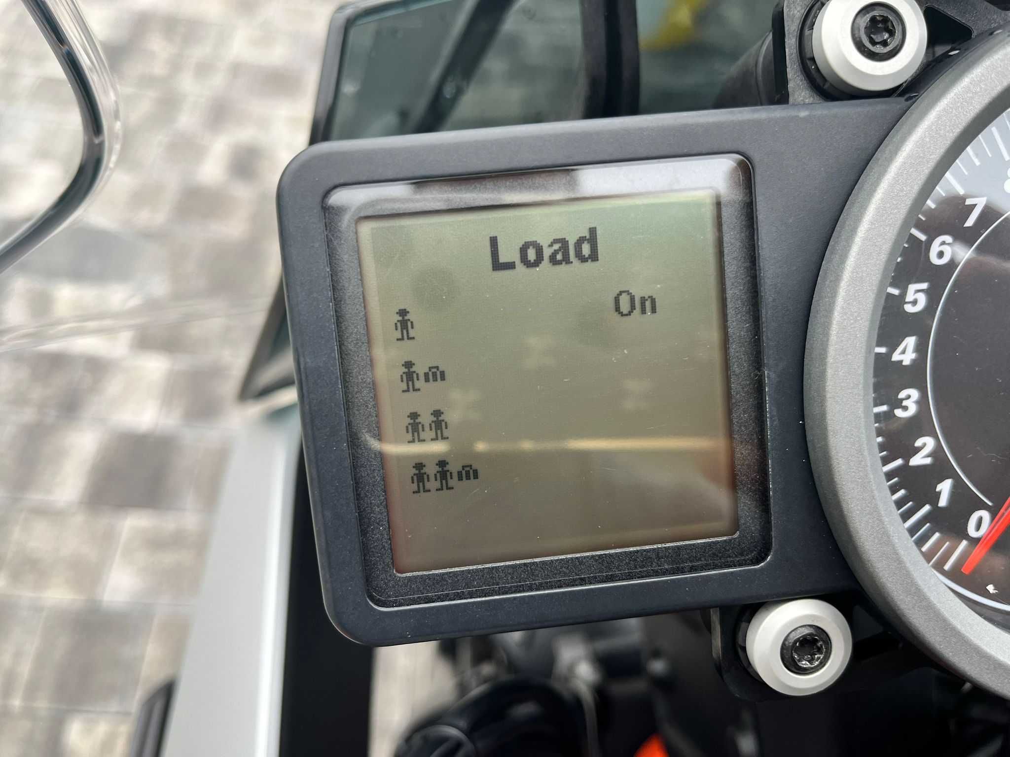 KTM  SUPER DUKE GT 1290  tryby jazdy el zawieszenie