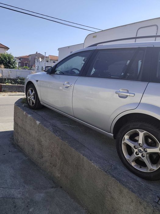Ford Mondeo III 2.0TDCI C/AVARIA