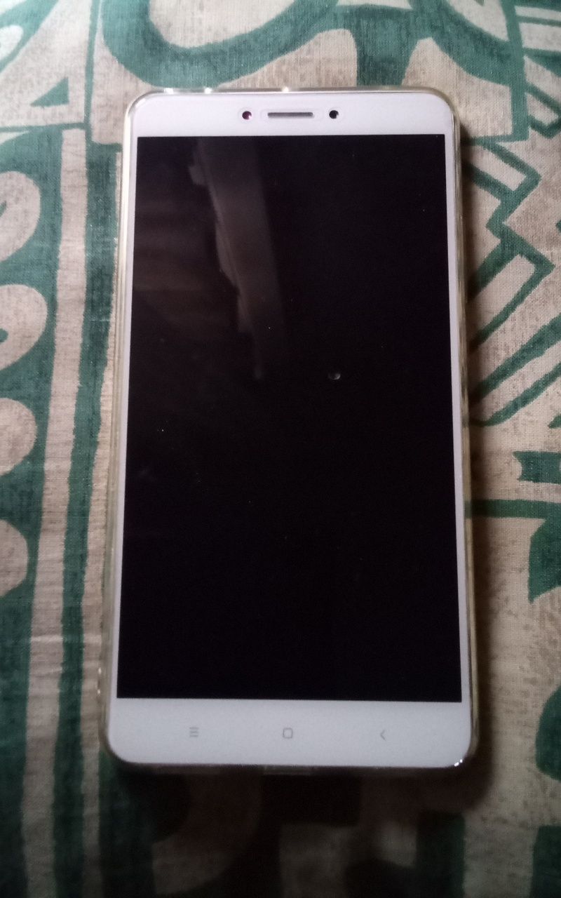Смартфон "Xiaomi" Mi Max 2 (4/64) Б/у (Global) требует ремонта