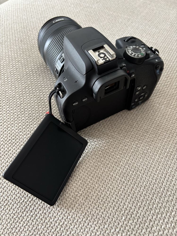 Canon 800D 18-135mm
