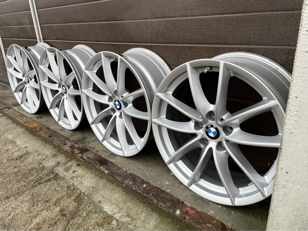 4x felgi aluminiowe alufelgi 5x112 r18 et22 7J Oryginal BMW TPMS