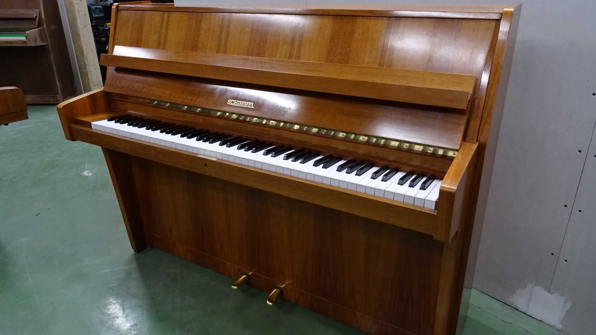 Pianino Schimmel na gwarancji