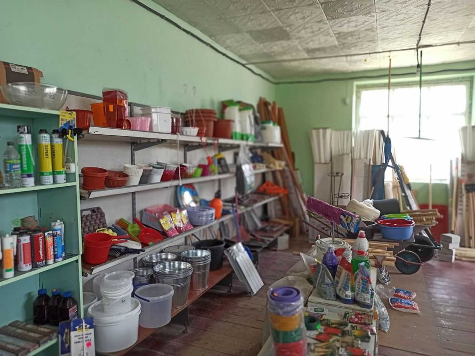 продам склад/магазин с.Плебанівка Шаргородський р-н
