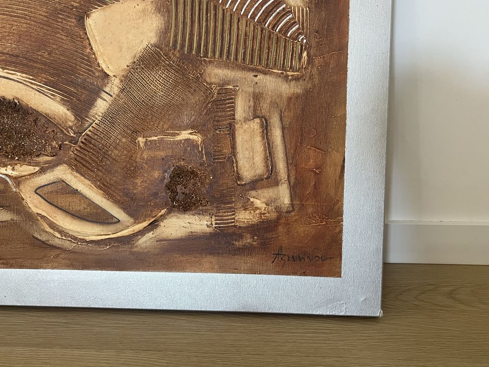 Quadro abstrato assinado com textura em tons de castanho/ terra