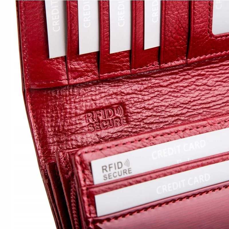 Betlewski Elegancki Portfel Damski Czerwony Skóra Naturalna RFID