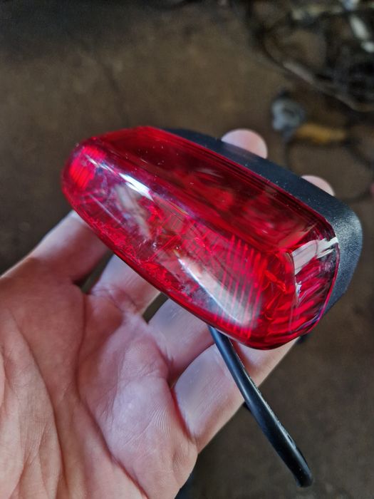 Farol traseiro Triumph Speed twin 1200