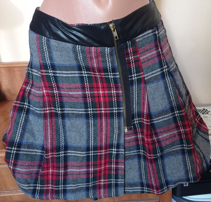 Спідниця жіноча в клітинку Boohoo