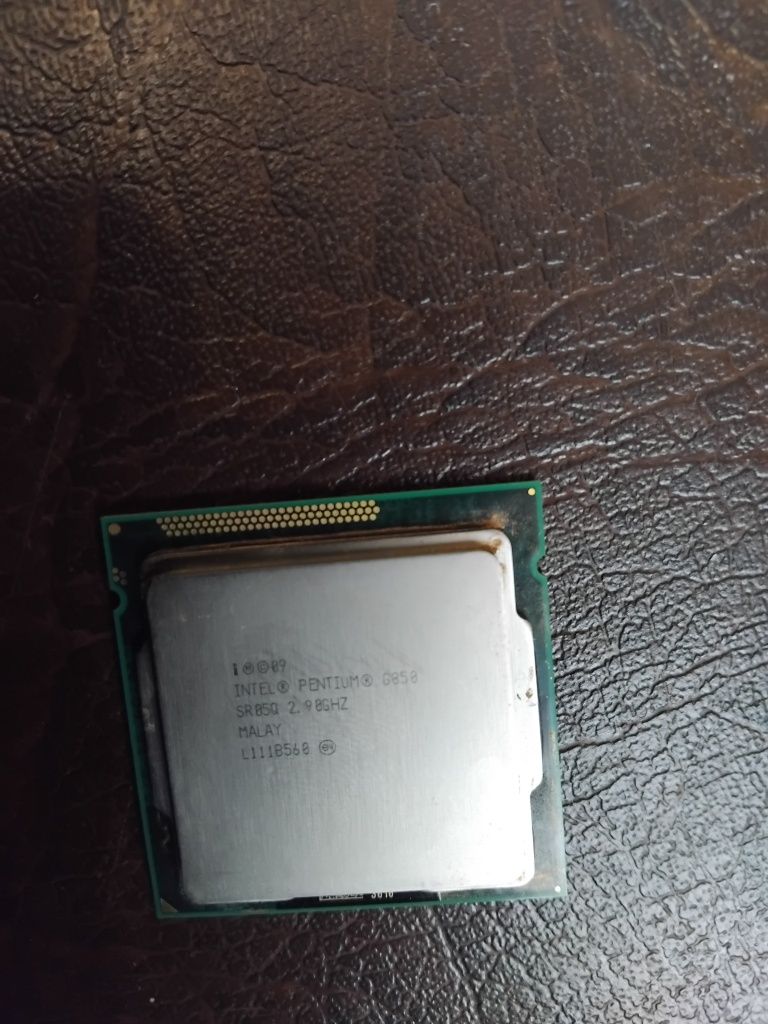 Материнська плата Asus P8H67 rev 3.0 (Згорівша) + компоненти