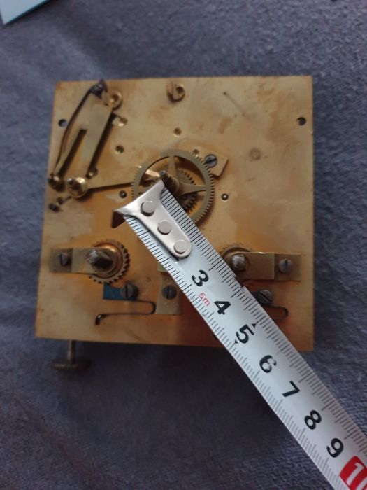 Mechanizm gong  ,sanki zegara wiszącego  Lenzkirch 1870 rok