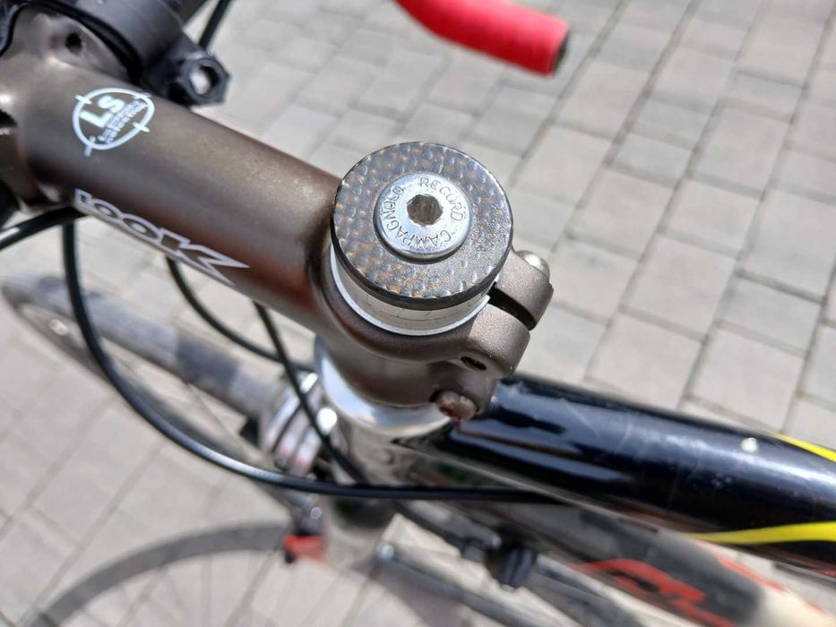 Rower szosowy Shockblaze Irony made in Italy nowy napęd alu campagnolo