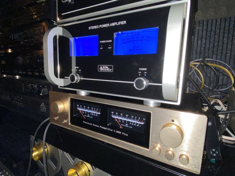Przedwzmacniacz C2860 Plus - MusMys jak Accuphase