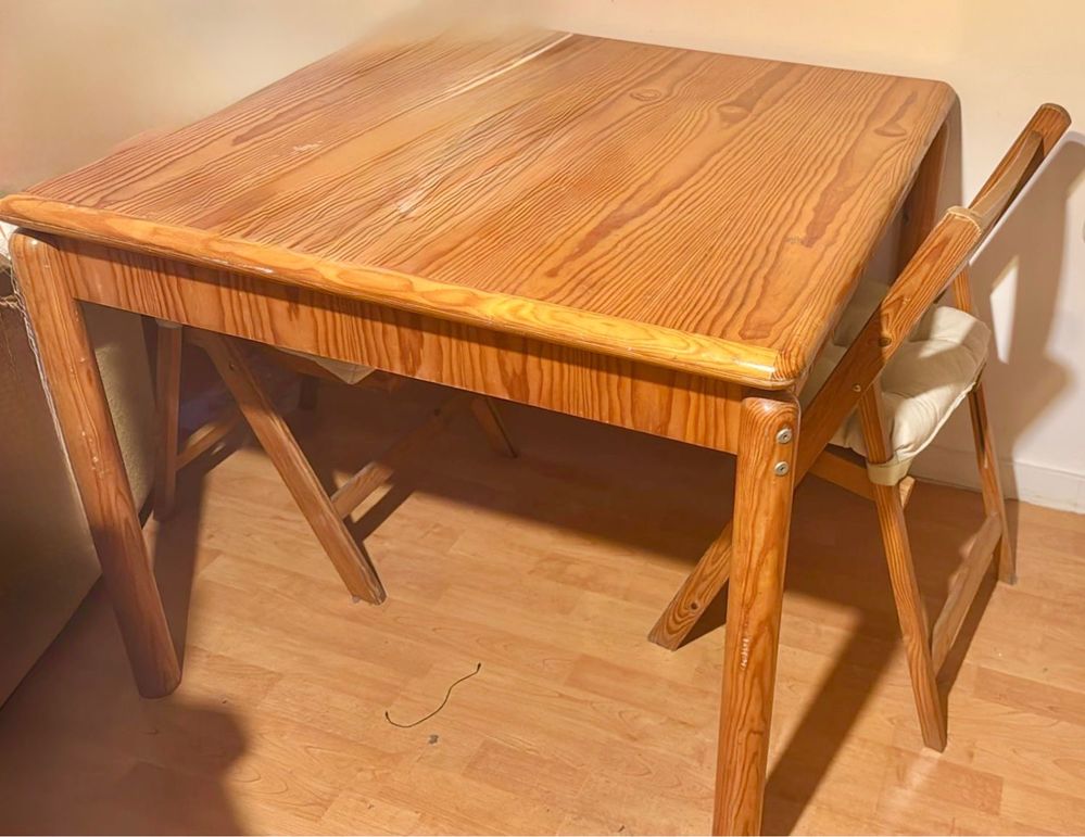 Vendo mesa de jantar - urgente