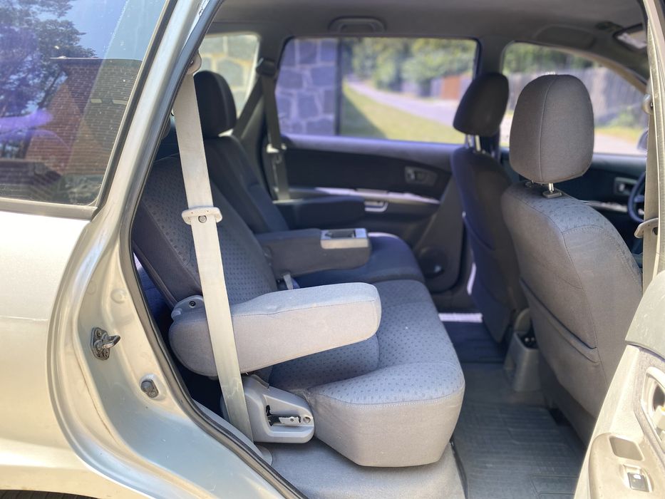 Kia Carens 2003р 1.8 газ бензин автомат