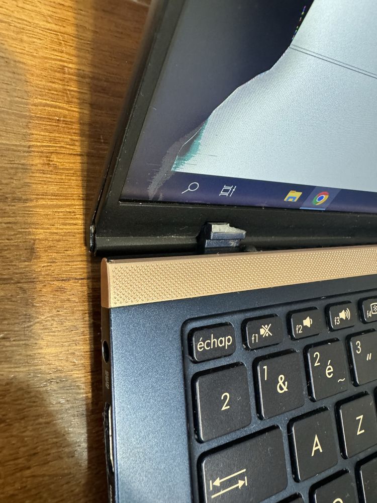 Ноутбук Asus UX433F i5 8GB SSD 256GB