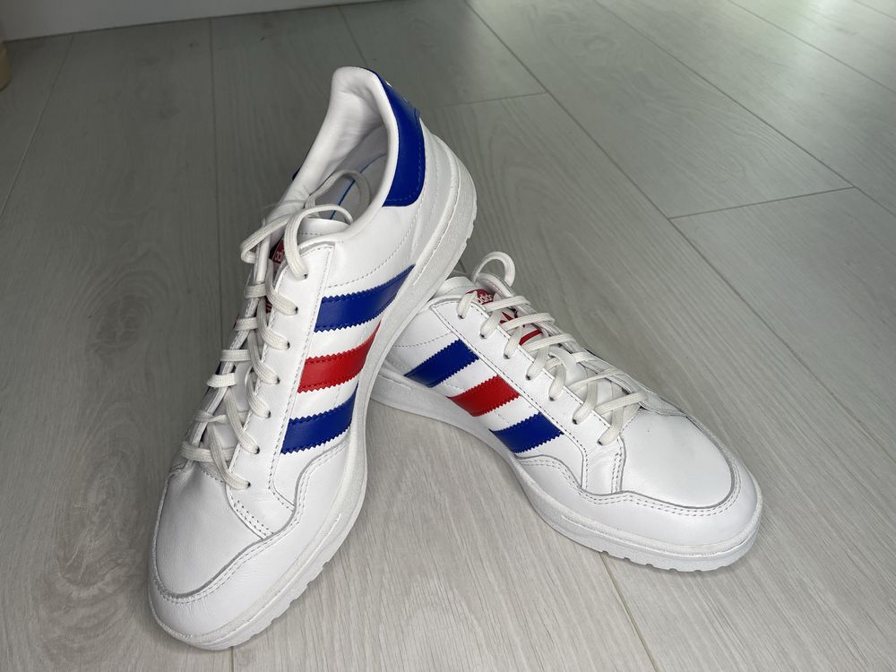 Кросівки Adidas team court FW5068