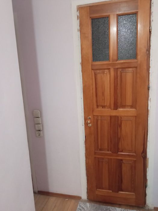 Двері у ванну та туалету