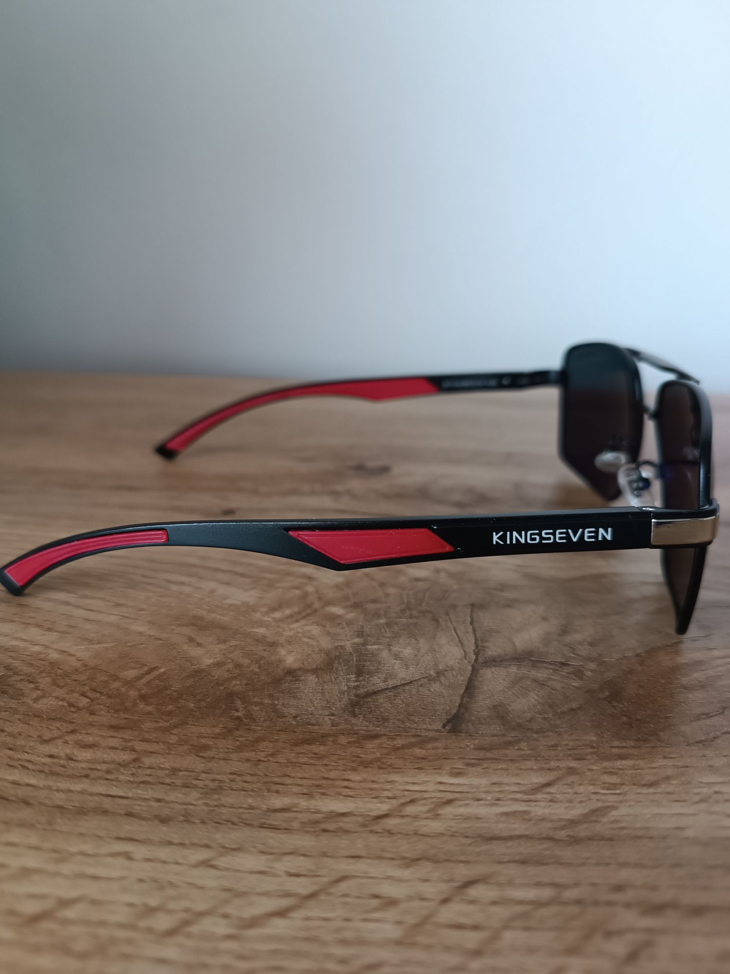 Eleganckie, stylowe okulary Kingseven. Nowe.