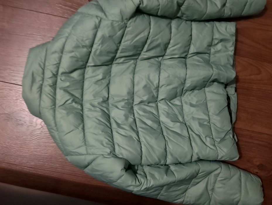 Kurtka przeciwdeszczowa 134