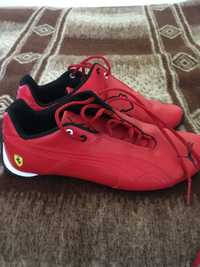 Damskie buty Puma Ferrari 37.5