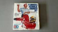 Kit F1 Driver & Techinal Engineer Set da TAMIYA