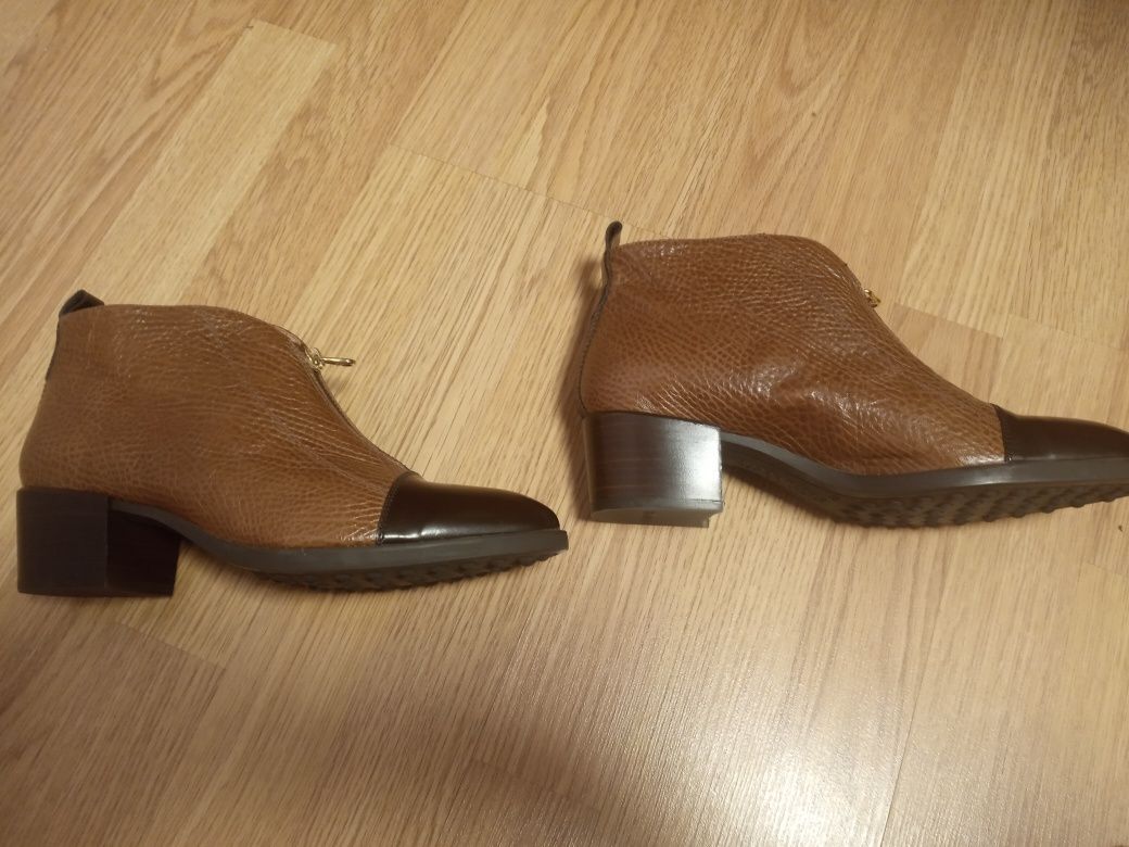 Продам ботинки осенние