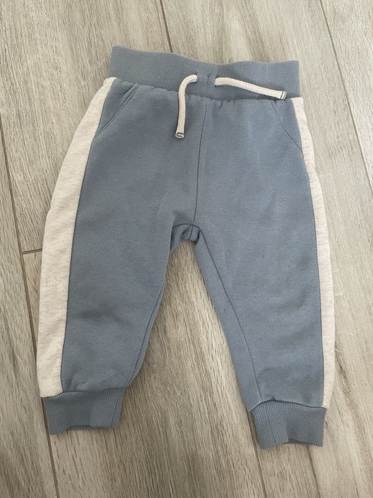 Spodnie dresowe Primark rozmiar 80