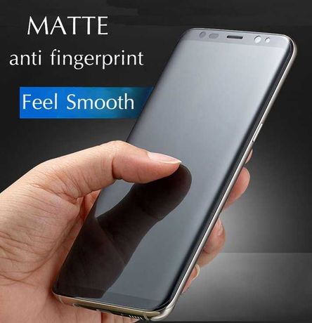 Матовая защитная пленка противоударная гидрогелевая на экран смартфона