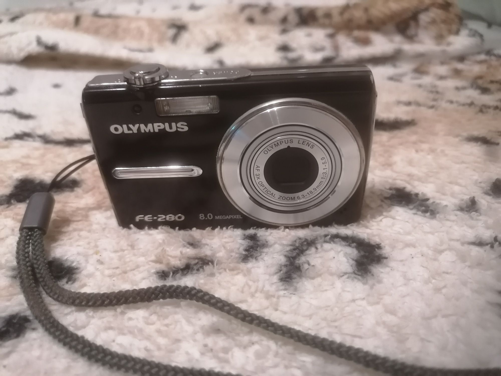 Продам Olympus в