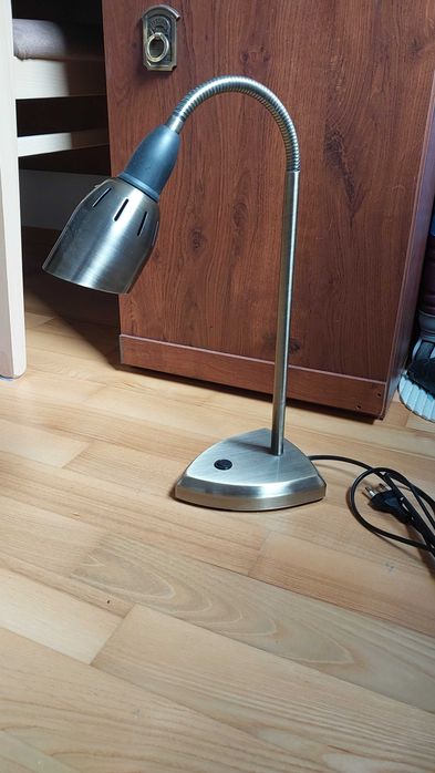 Lampka biurkowa Markslojd Sweden – antyczny mosiądz, regulowana