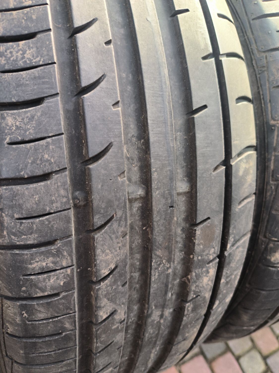 Opony letnie 18 Falken Azenis 215/50 18